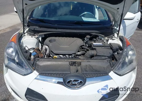 2013 Hyundai Veloster Base W/Black z USA, uszkodzony, nr VIN KMHTC6AD4DU173426